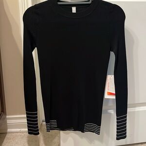 Black athleta long sleeve